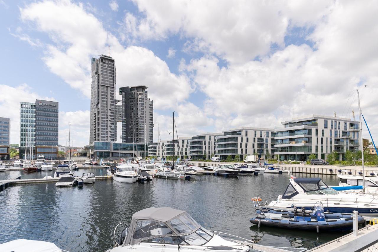 Yacht Park With Sea View By Lion Apartments กดิเนีย ภายนอก รูปภาพ